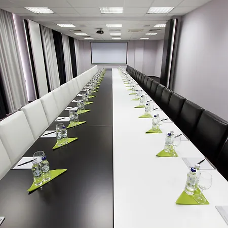 Don Prestige Apart Otel Poznan