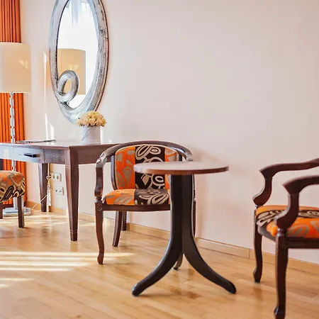 Don Prestige Aparthotel 4*