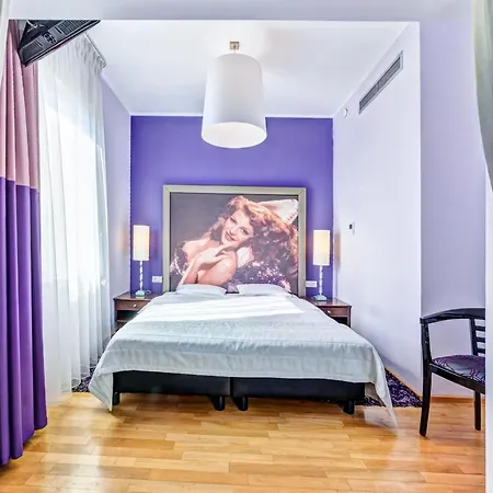 Don Prestige 4* بوزنان