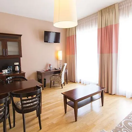 Aparthotel Don Prestige Poznan