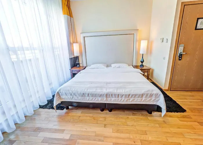 ドン プレスティージ レジデンス 4*