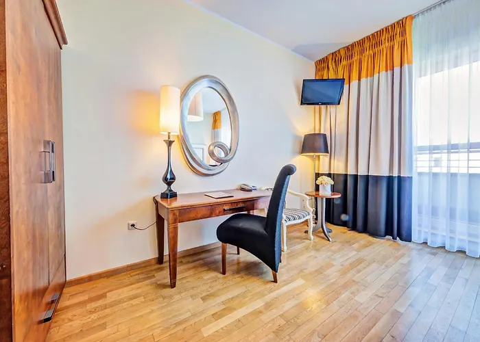 ドン プレスティージ レジデンス ポズナン