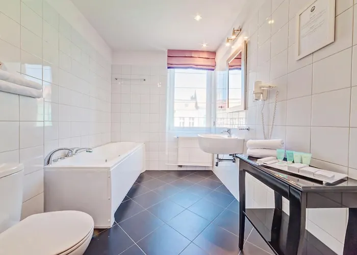 丹普雷斯提齐酒店